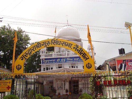 Gurudwara Sri Guru Singh Sabha,  Nainital, India