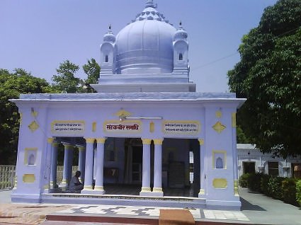 Kabir's samadhi temple at Maghar, Uttar Pradesh, India