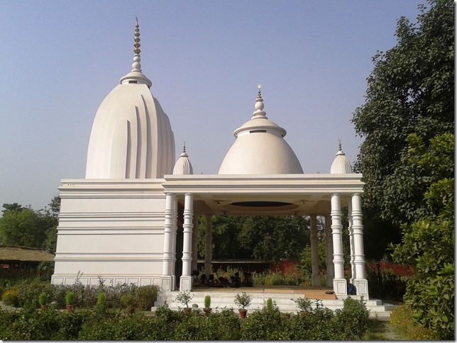 temple at vrindavan farm,organic india, lucknow, papaji temple